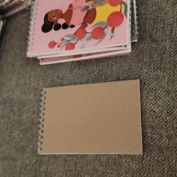 Small note pad - Picture 4 of 4